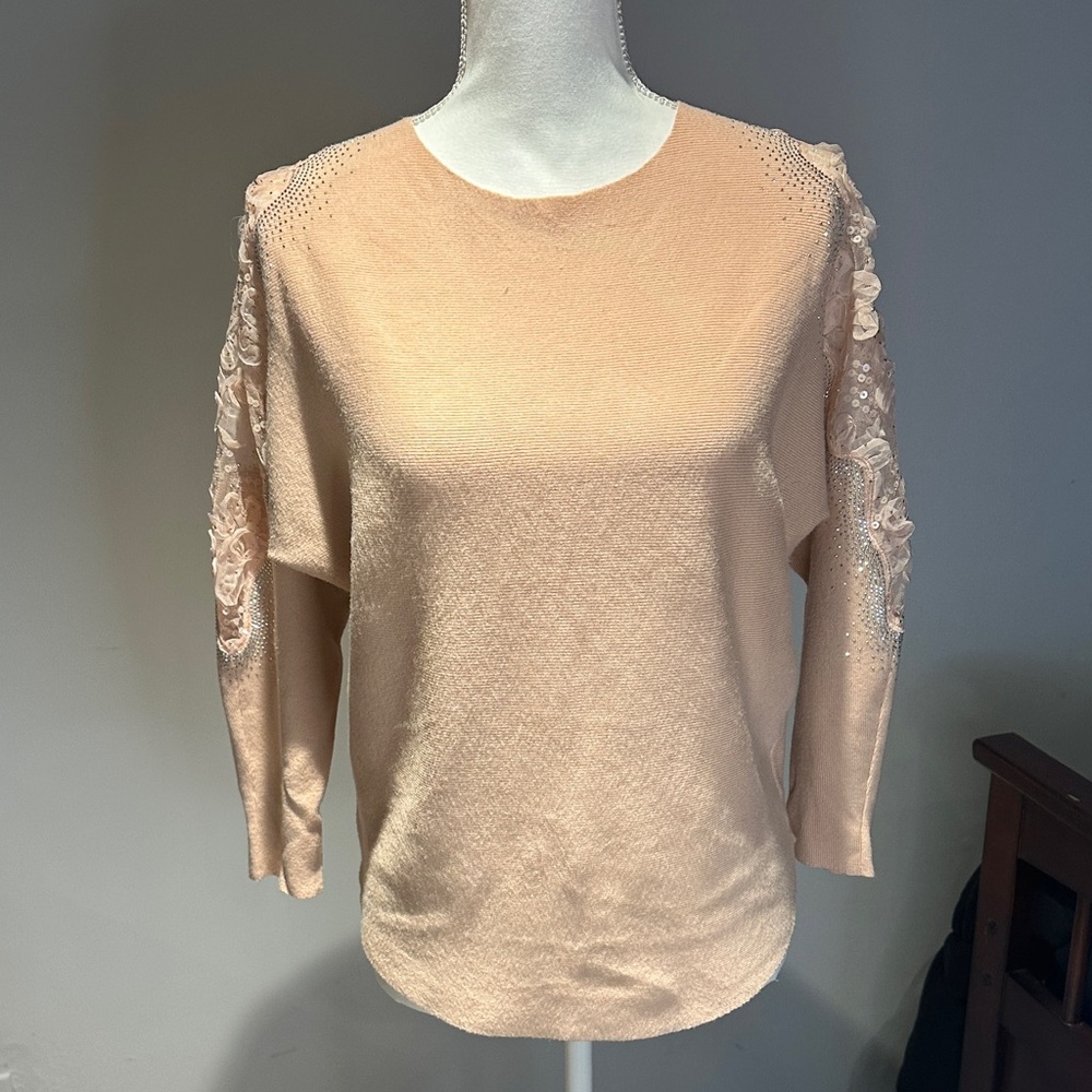 Stylish Beige Top with Lace Accents